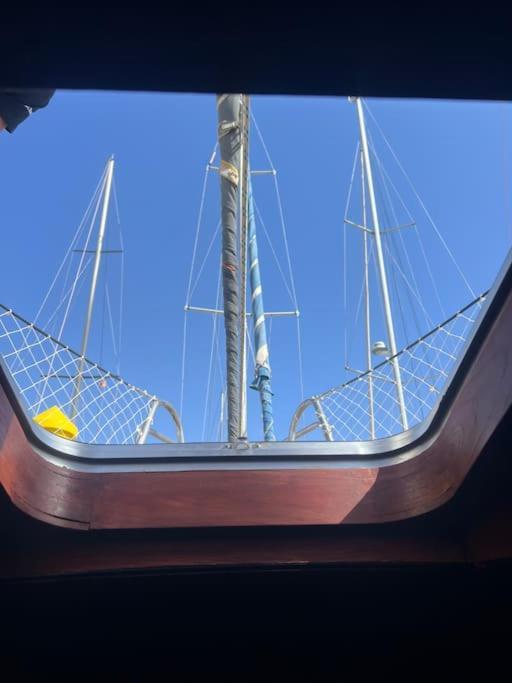 The Captains Locker - 30Ft Yacht San Miguel de Abona Exterior foto